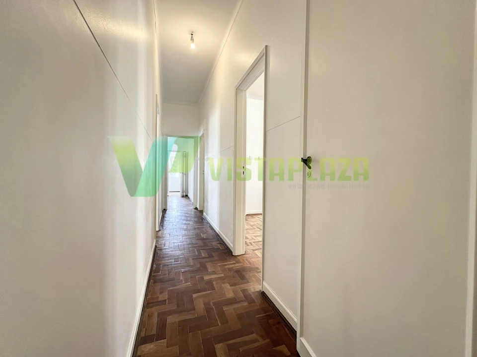 Moradia T4 para Venda em Portimão Foto 4