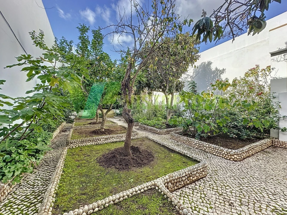 Moradia T4 para Venda em Portimão Foto 1