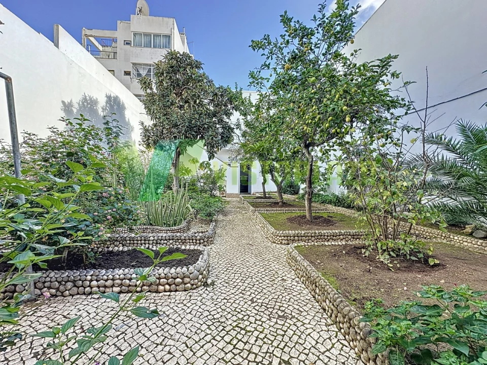 Moradia T4 para Venda em Portimão Foto 2