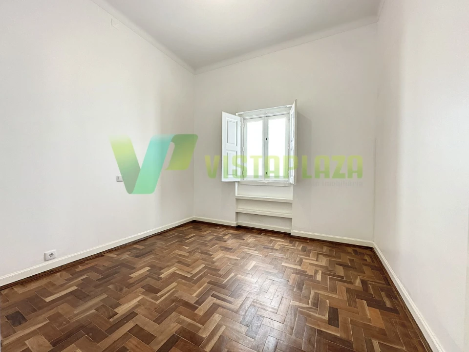 Moradia T4 para Venda em Portimão Foto 12
