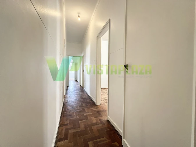 Moradia T4 para Venda em Portimão Foto 4