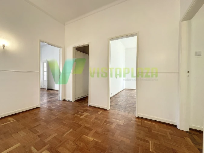 Moradia T4 para Venda em Portimão Foto 19