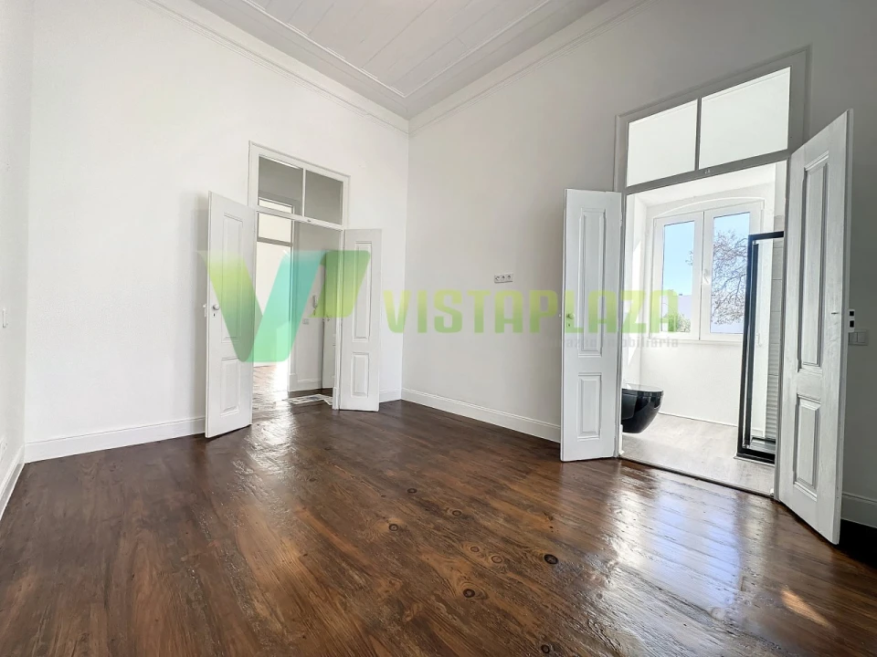 Moradia T4 para Venda em Portimão Foto 8
