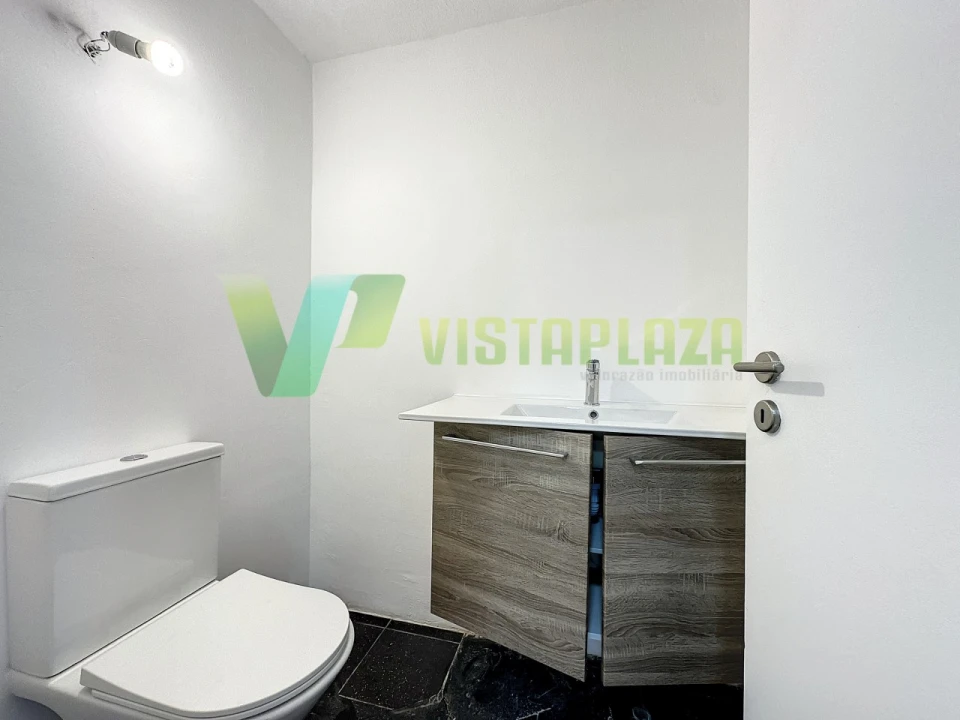 Moradia T4 para Venda em Portimão Foto 29