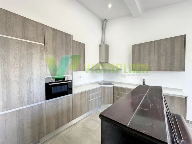 Moradia T4 para Venda em Portimão Foto 19