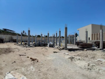 Moradia T4 para Venda em Santa Maria, São Pedro e Sobral da Lagoa