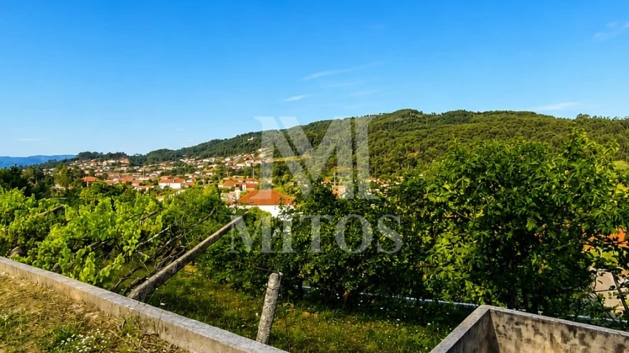 Terreno para Venda em Subportela, Deocriste e Portela Susã