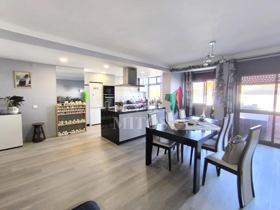 Apartamento T2 para Venda em Santa Maria Maior e Monserrate e Meadela Foto 4