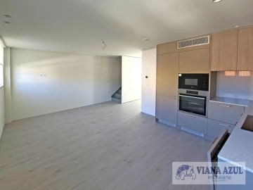 Apartamento T3 para Venda em Santa Maria Maior e Monserrate e Meadela