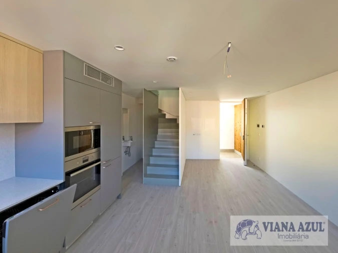 Apartamento T2 para Venda em Santa Maria Maior e Monserrate e Meadela Foto 2