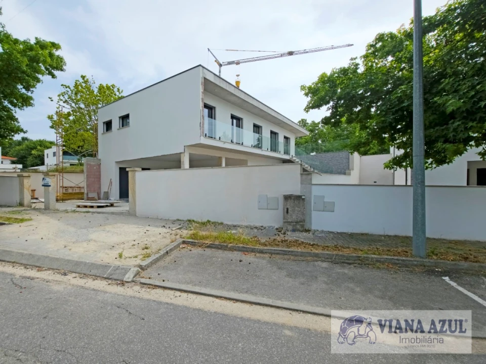 Moradia T3 para Venda em Távora (Santa Maria e São Vicente) Foto 1