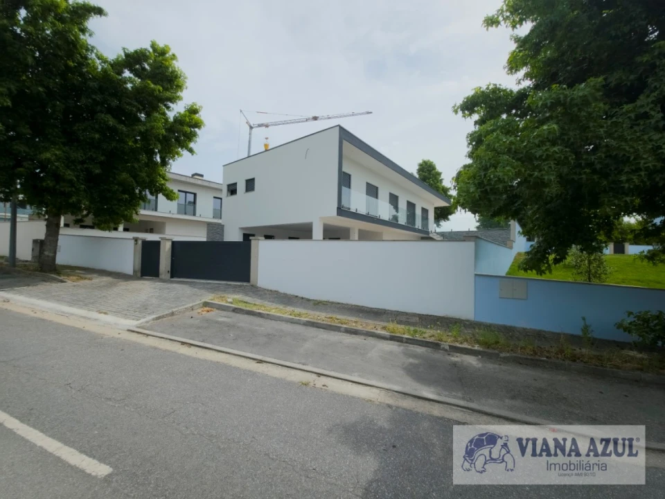 Moradia T3 para Venda em Távora (Santa Maria e São Vicente) Foto 2