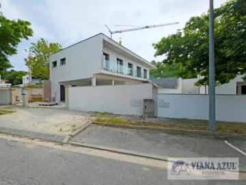Moradia T3 para Venda em Távora (Santa Maria e São Vicente)