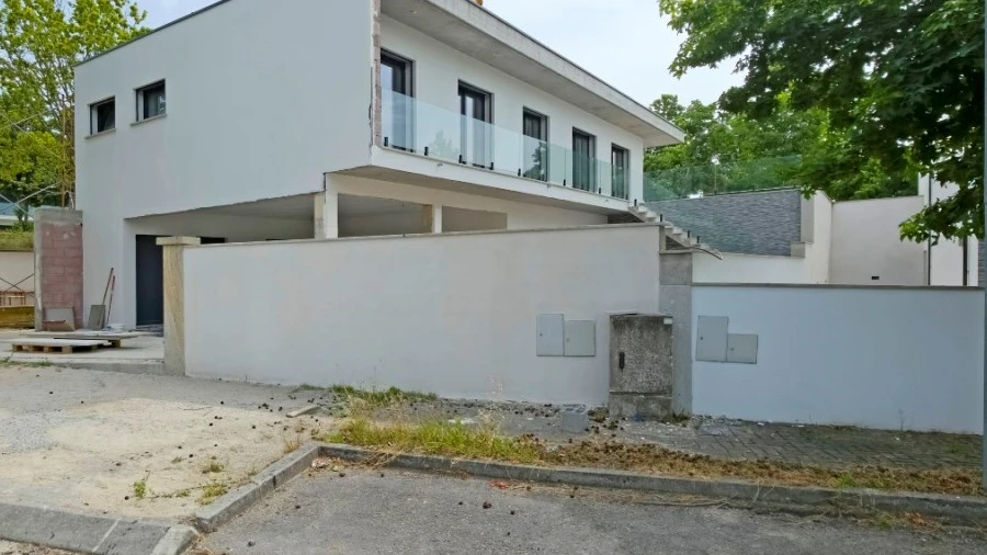 Moradia T3 para Venda em Távora (Santa Maria e São Vicente)
