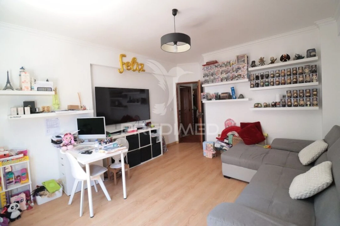 Apartamento T2 para Venda em Santa Iria de Azoia, São João da Talha e Bobadela Foto 1