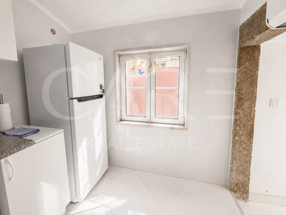 Apartamento T2 para Venda em Misericórdia Foto 5