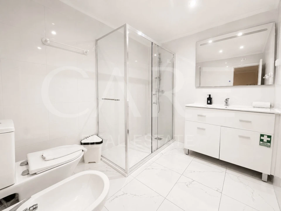 Apartamento T2 para Venda em Misericórdia Foto 8