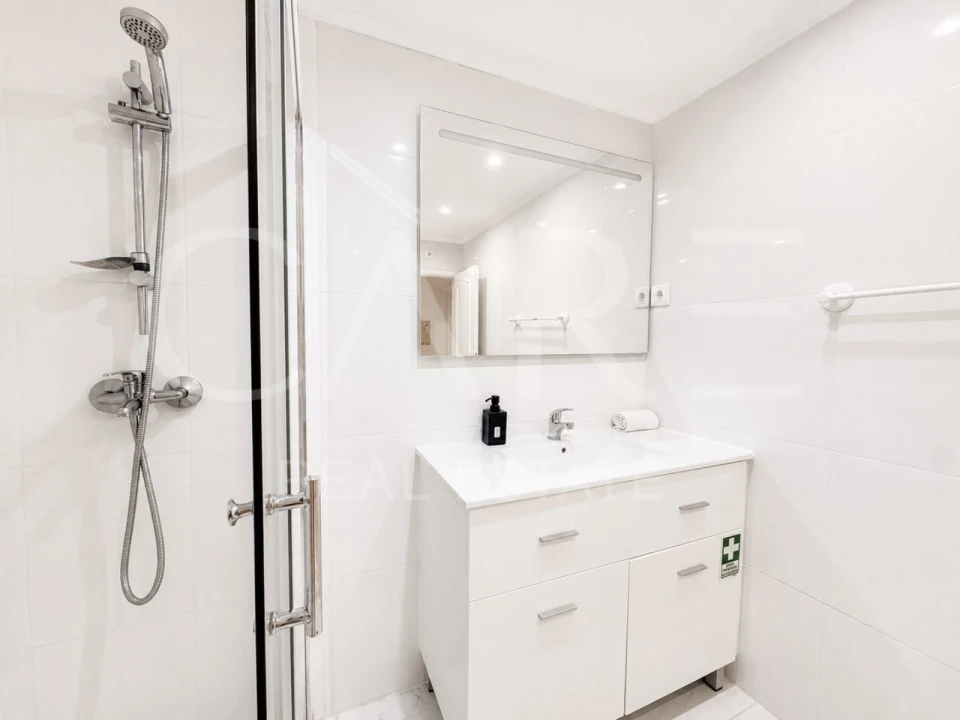 Apartamento T2 para Venda em Misericórdia Foto 10