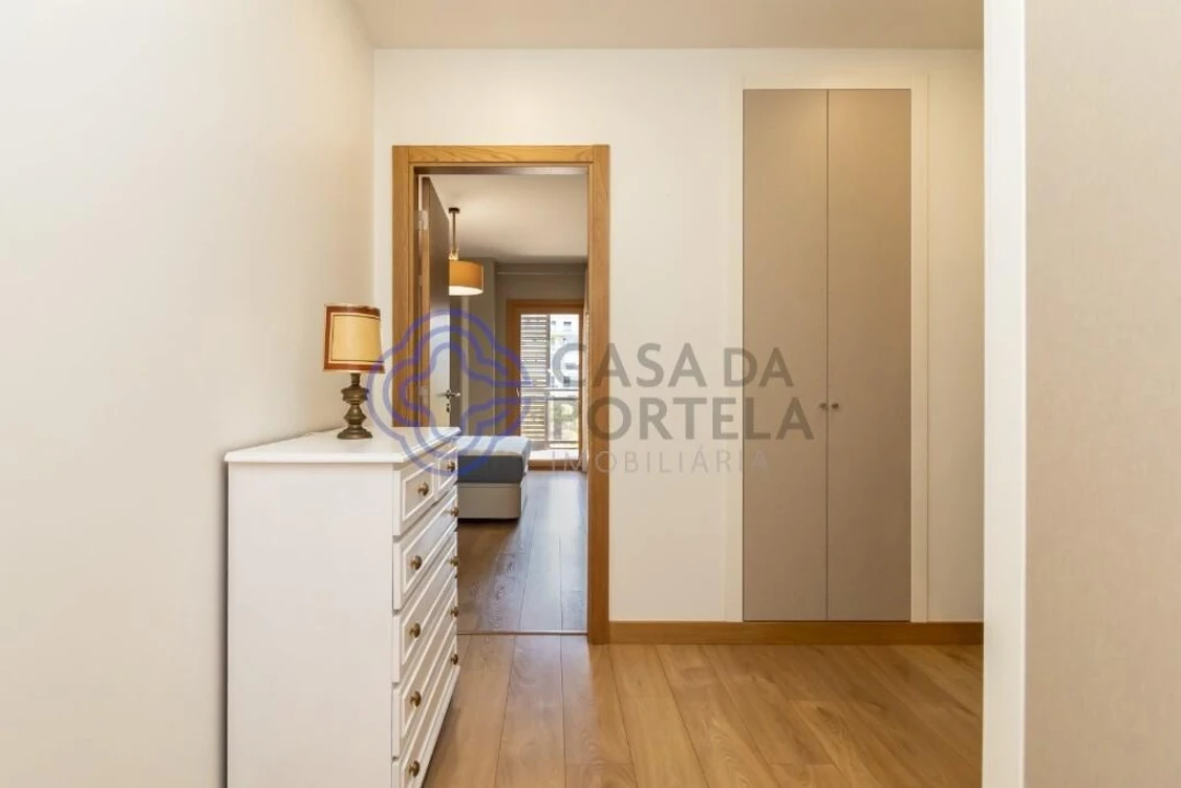 Apartamento T1 para Arrendamento em Alcochete Foto 6