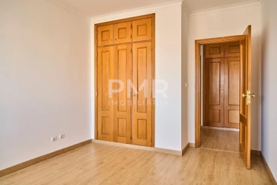 Apartamento T4 para Venda em Alcochete