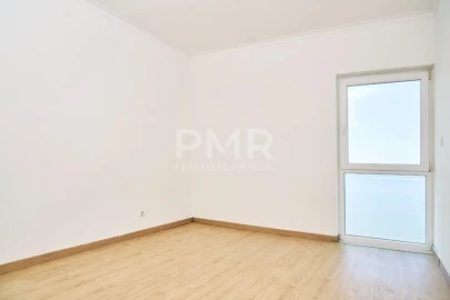 Apartamento T4 para Venda em Alcochete