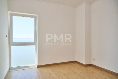 Apartamento T4 para Venda em Alcochete