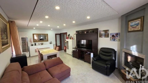Apartamento para Venda em Valongo