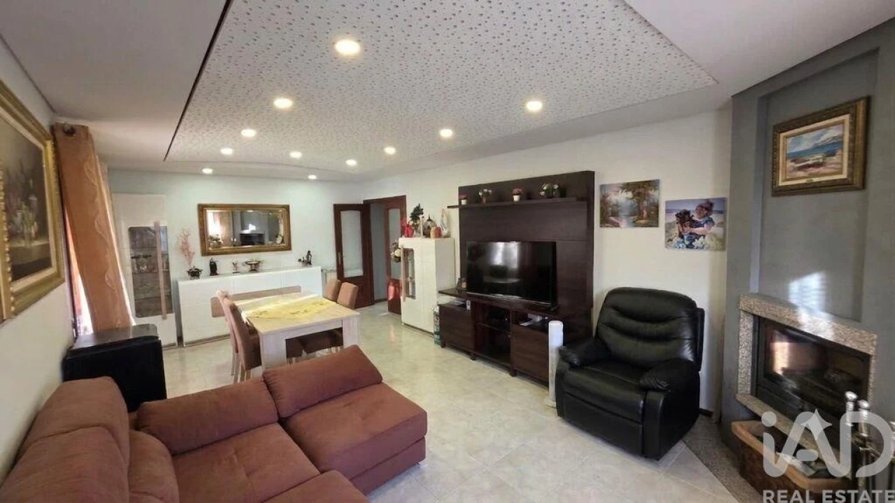 Apartamento para Venda em Valongo Foto 7