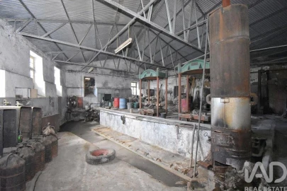 Armazém para Venda em Miranda do Corvo