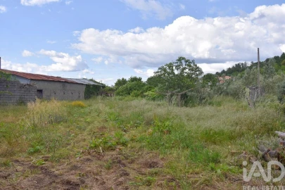 Armazém para Venda em Miranda do Corvo