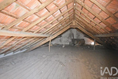 Armazém para Venda em Miranda do Corvo