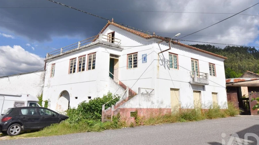 Armazém para Venda em Miranda do Corvo