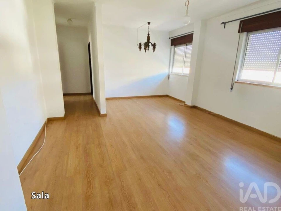 Apartamento T4 para Venda em São Bento do Cortiço e Santo Estêvão Foto 7
