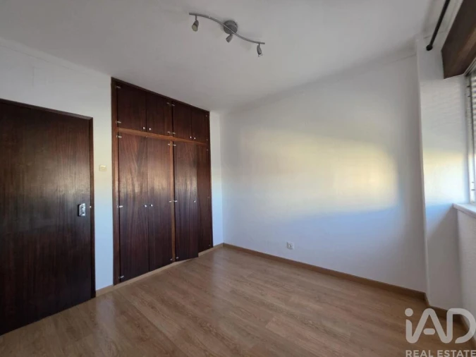 Apartamento T4 para Venda em São Bento do Cortiço e Santo Estêvão Foto 9