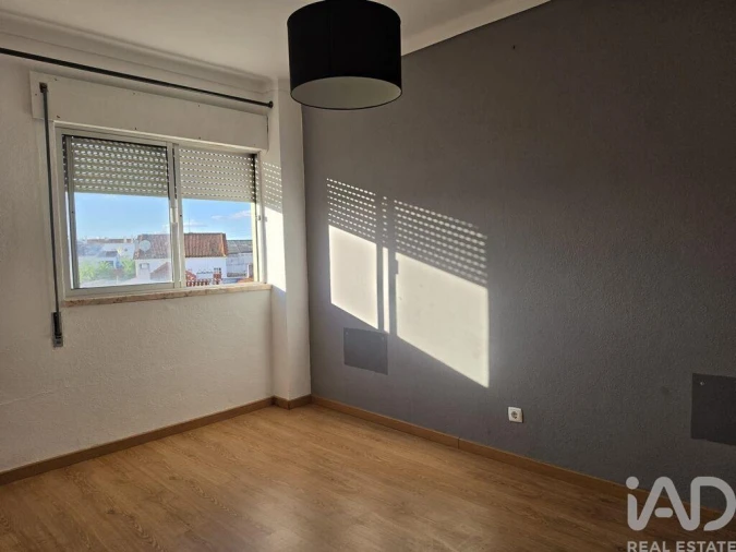 Apartamento T4 para Venda em São Bento do Cortiço e Santo Estêvão Foto 11
