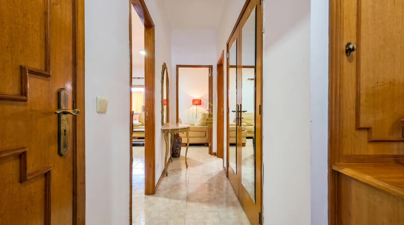 Apartamento T2 para Venda em Fânzeres e São Pedro da Cova Foto 12