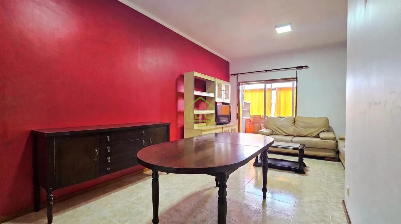 Apartamento T2 para Venda em Fânzeres e São Pedro da Cova Foto 17