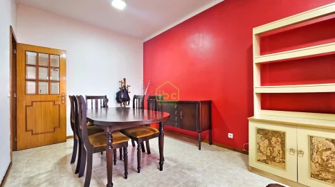 Apartamento T2 para Venda em Fânzeres e São Pedro da Cova