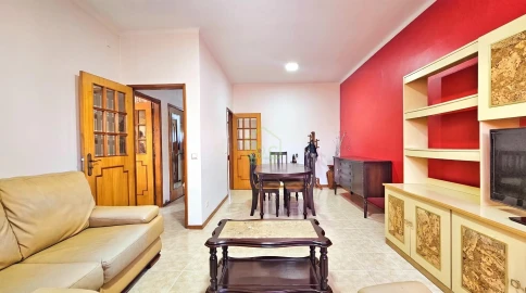 Apartamento T2 para Venda em Fânzeres e São Pedro da Cova