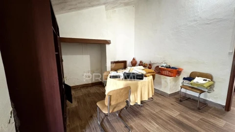 Moradia T2 para Venda em Santa Margarida da Coutada