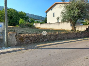 Terreno para Venda em Lousã e Vilarinho