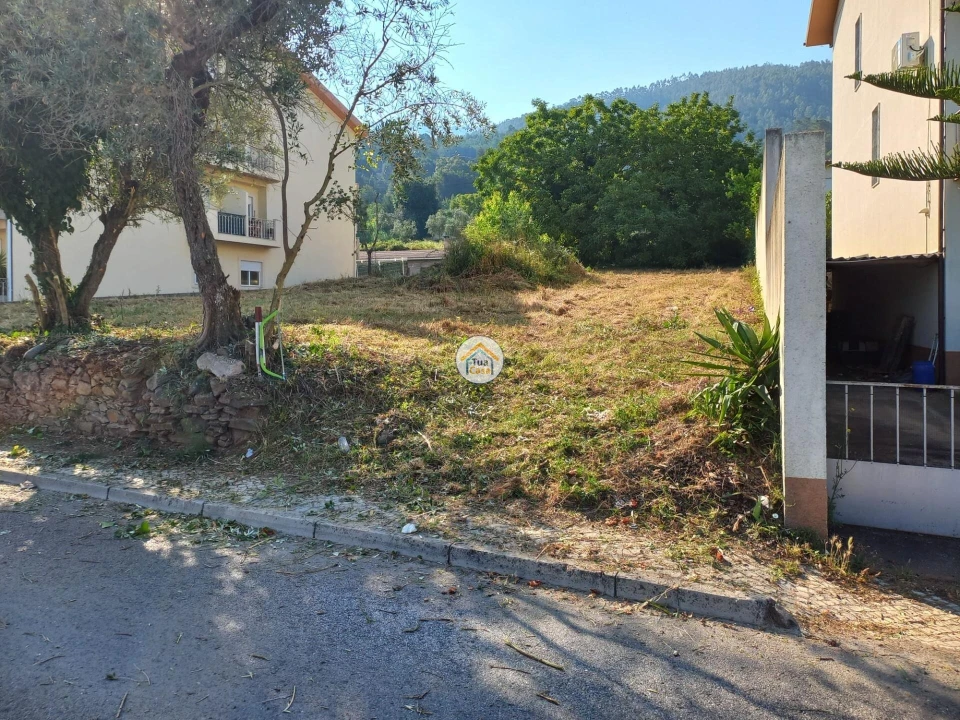 Terreno para Venda em Lousã e Vilarinho Foto 4