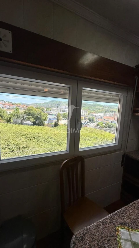 Apartamento T3 para Venda em Peso da Régua e Godim