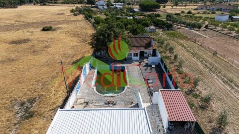 Moradia T5 para Venda em Pontevel