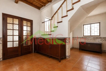 Moradia T5 para Venda em Pontevel