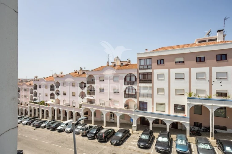 Apartamento T2 para Venda em Amora Foto 14