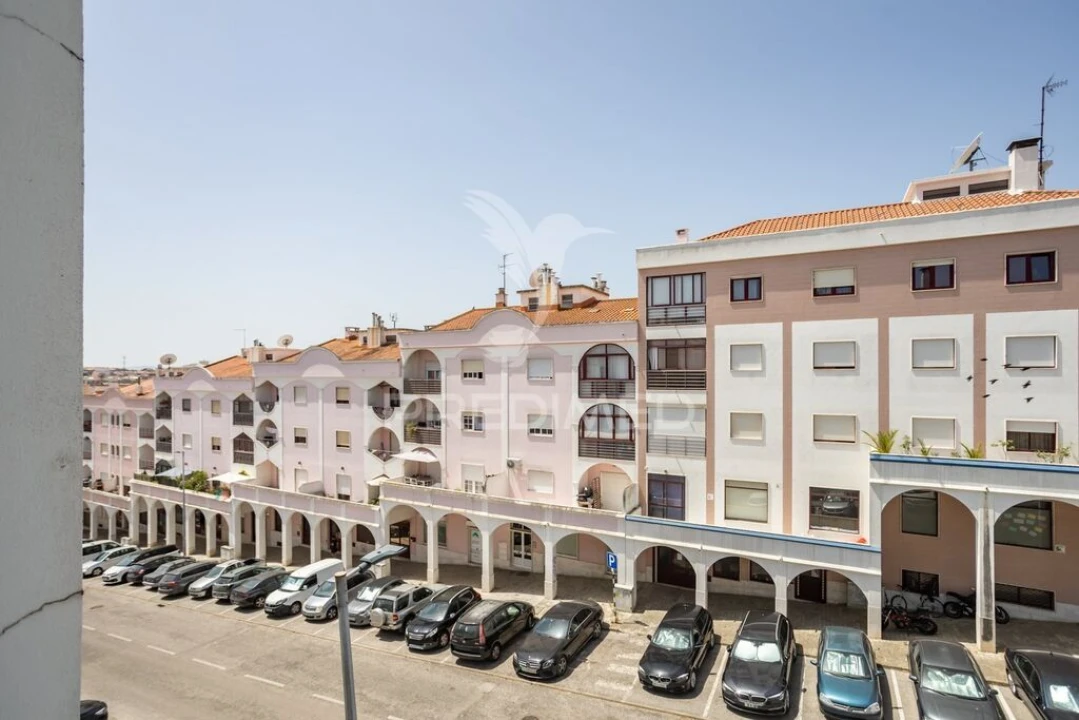 Apartamento T2 para Venda em Amora Foto 14