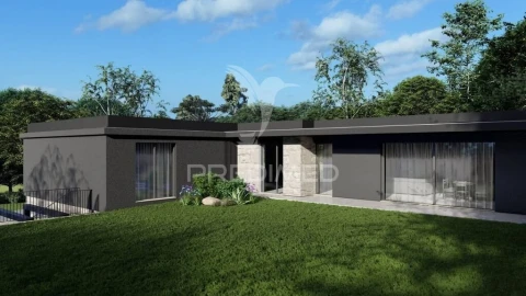 Moradia T3 para Venda em Oriz (Santa Marinha) e Oriz (São Miguel)