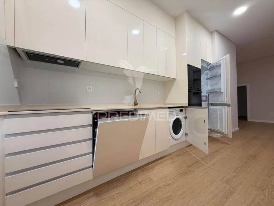 Apartamento T1 para Venda em Palmela Foto 4