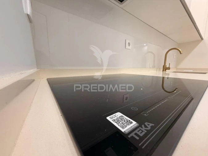 Apartamento T1 para Venda em Palmela Foto 7